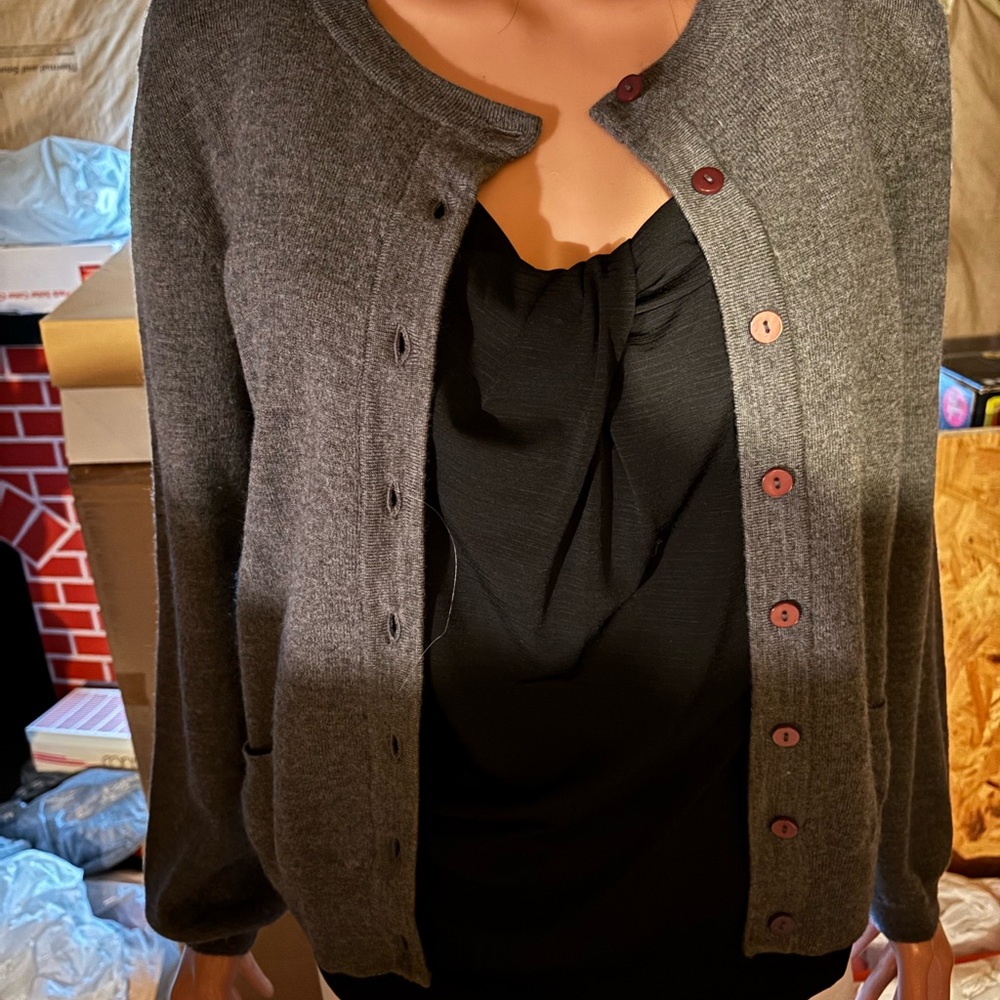 Women’s Preswick & Moore Charcoal Button-Up Cardigan Size XL